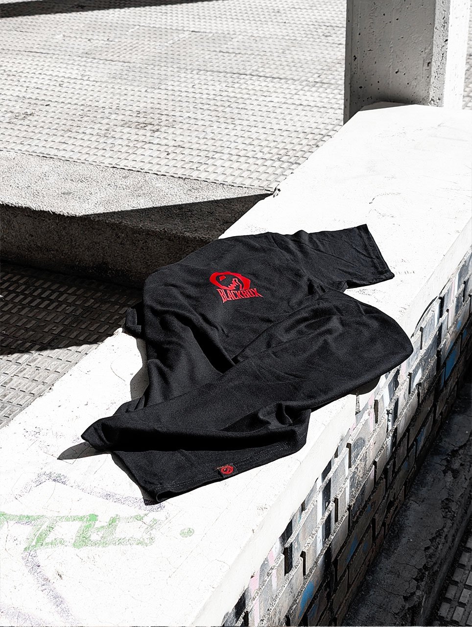 BBS-02-UNDERGROUNDCORE-TEE-frente2.jpg